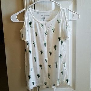 Girls cold-shoulder shirt